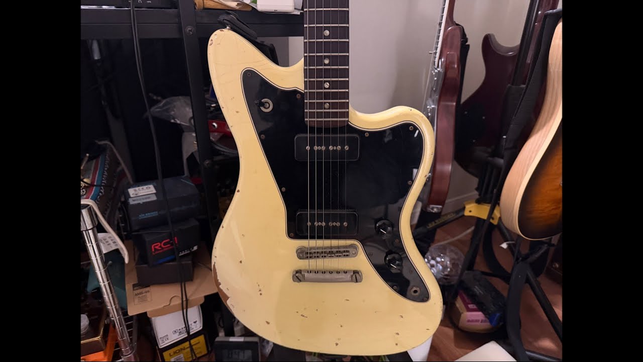 Just Play Guitar 454 (with fano Alt de facto JM6)