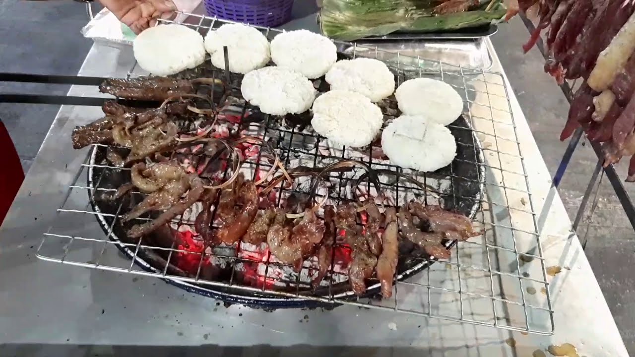 Grilled pork(Moo Ping), Grilled beef(Nure Ping), Grilled Sticky Rice(khao chee) | Thai Street Food