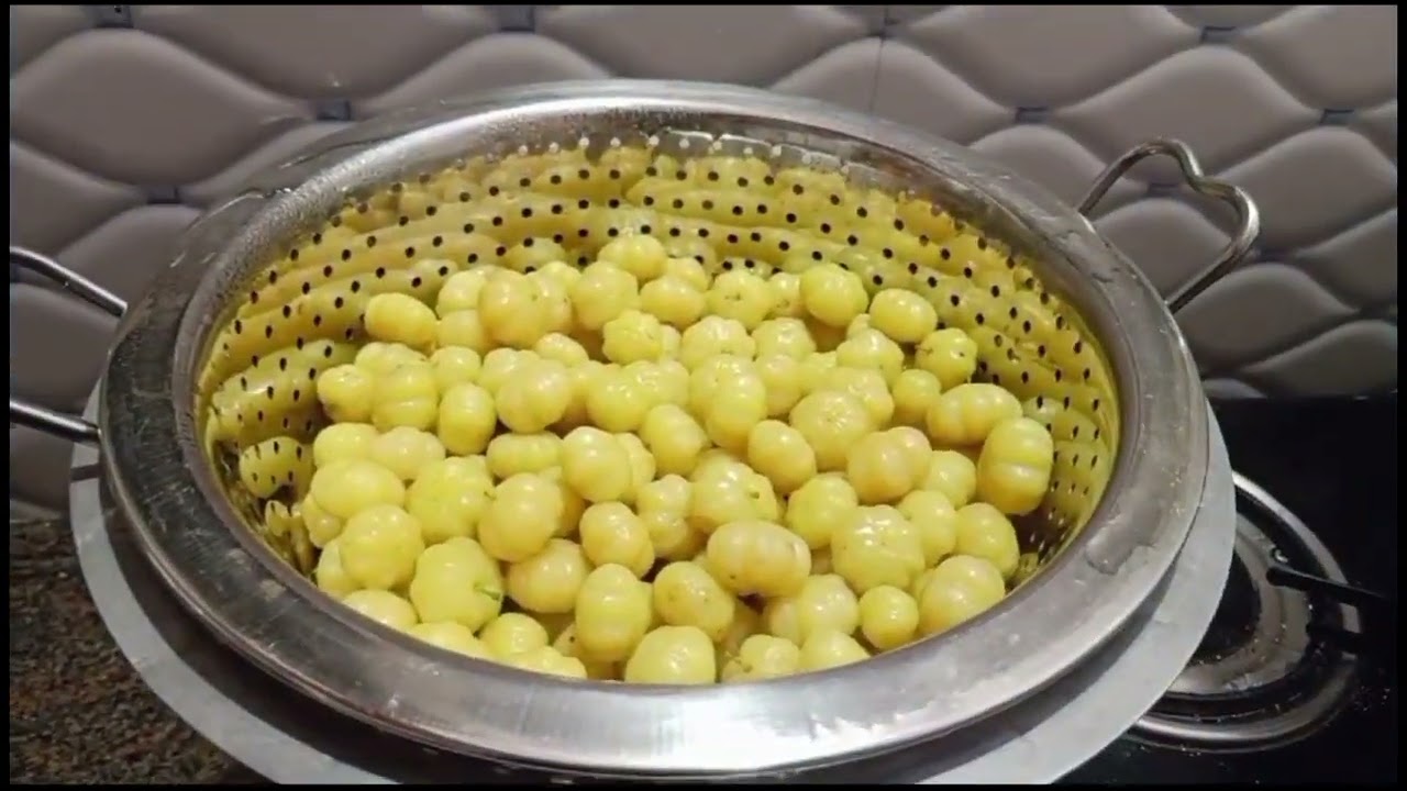 Harfi ka Achar/ star gooseberry 