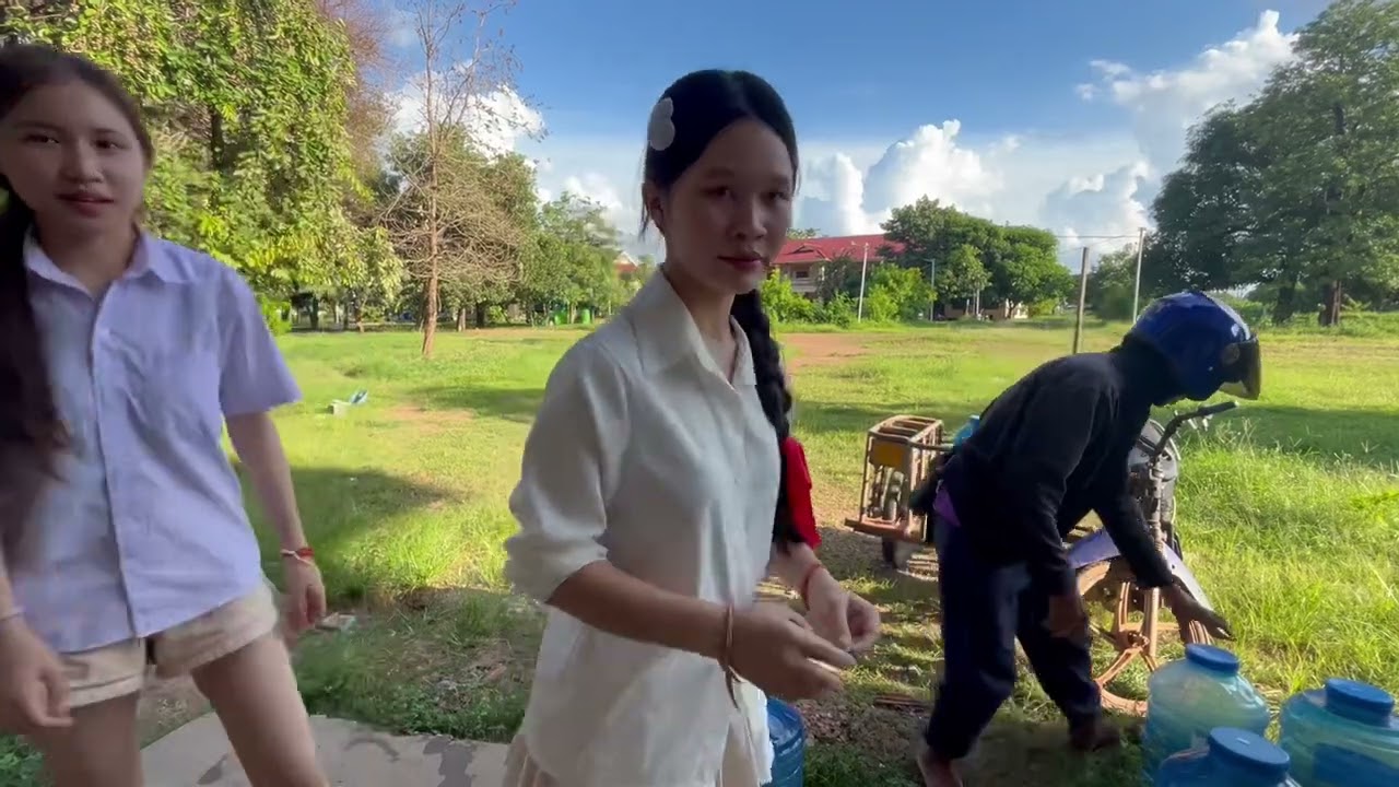 ฝากติดตามสาวลาวแน่เด้อทุกคน🇱🇦🇱🇦