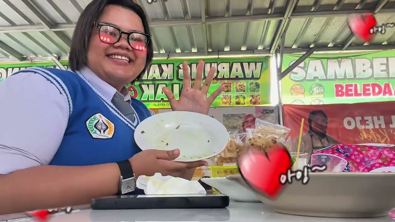 KULINER SAMBEL HEJO SI JALAK HARUPAT