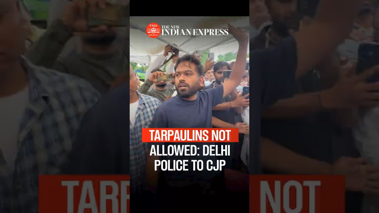 CJP founder Abhijeet Dipke confronts Delhi police for not allowing tarpaulins at protest amid rains
