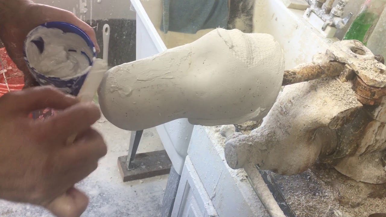 How to make a prosthetic leg