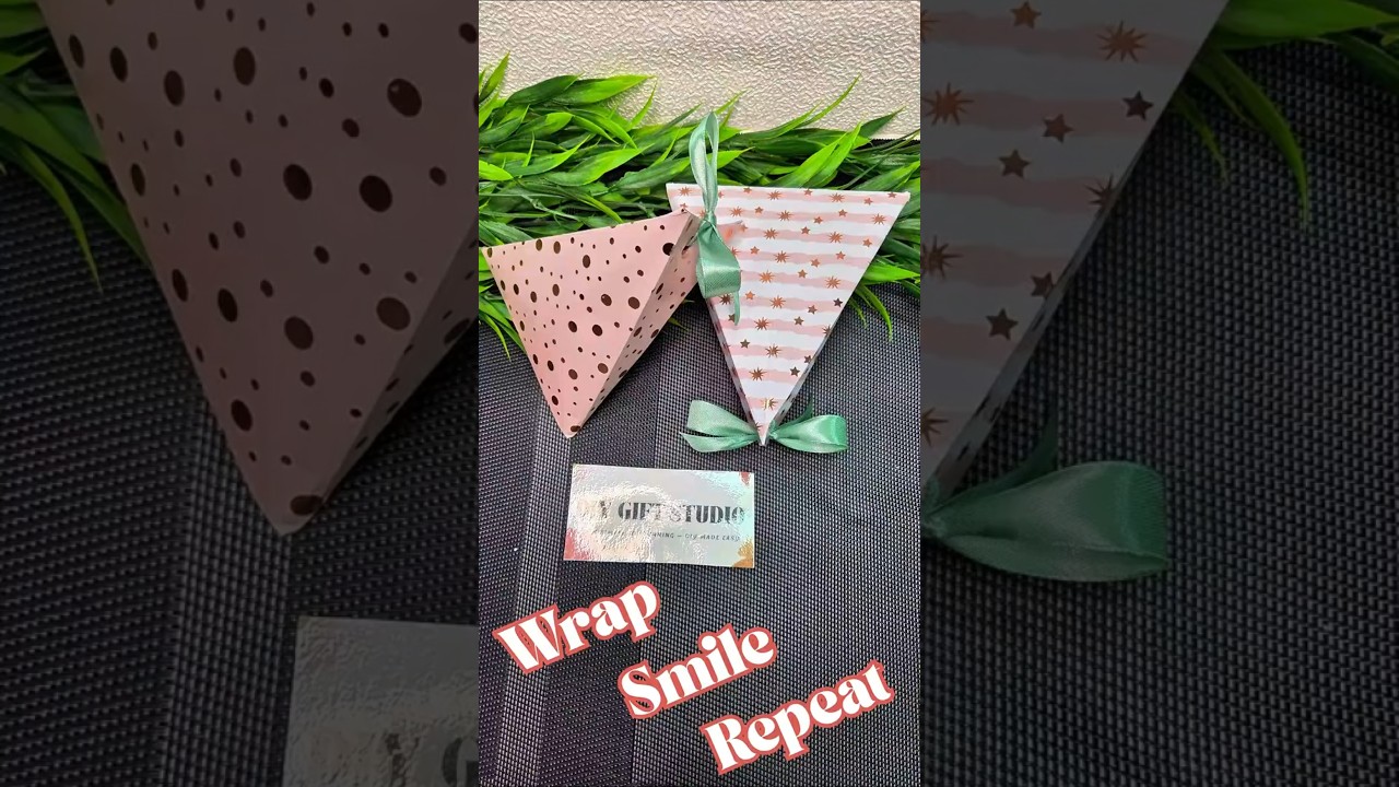 How To Gift Wrap Elegantly In 1 Minute | Amazing DIY Tutorial