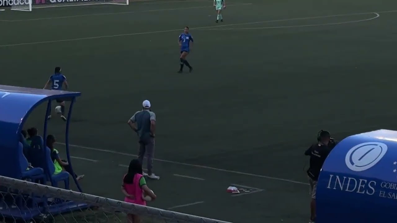 Selecta fémenina El Salvador 🆚 Barbados ￼ primer tiempo 