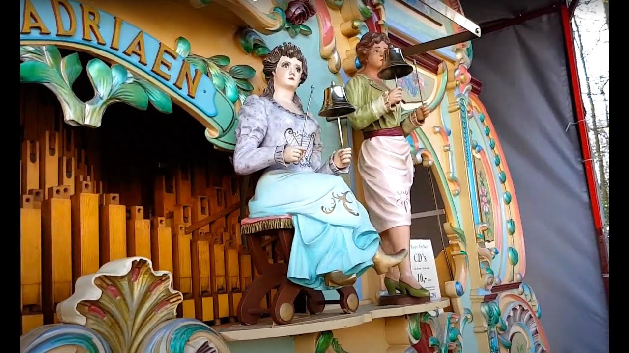 Netherlands, Keukenhof. Musical barrel organ
