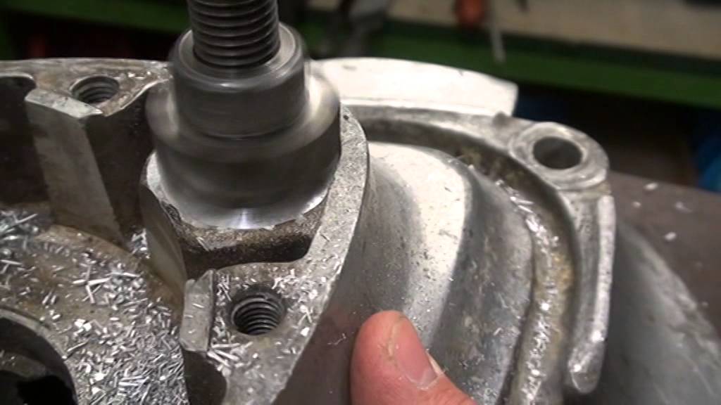 Hinterradantrieb Reparatur -Z&uuml;ndapp KS 750 + BMW R75 WW2