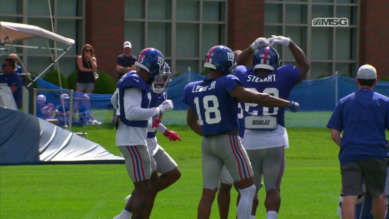 Odell Beckham Is All Smiles, All In at Giants Training Camp