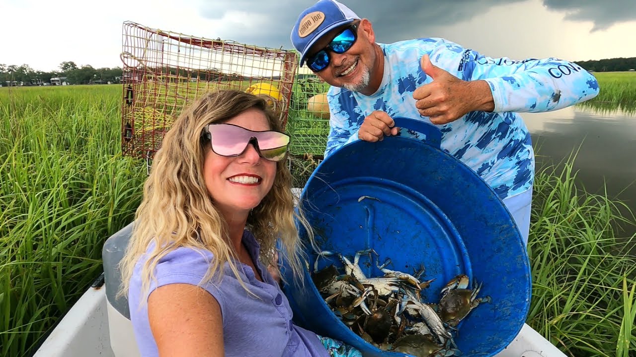 Please Stop Encouraging this Man to CATCH CRABS (blue crab crabbing, testing crab baits)