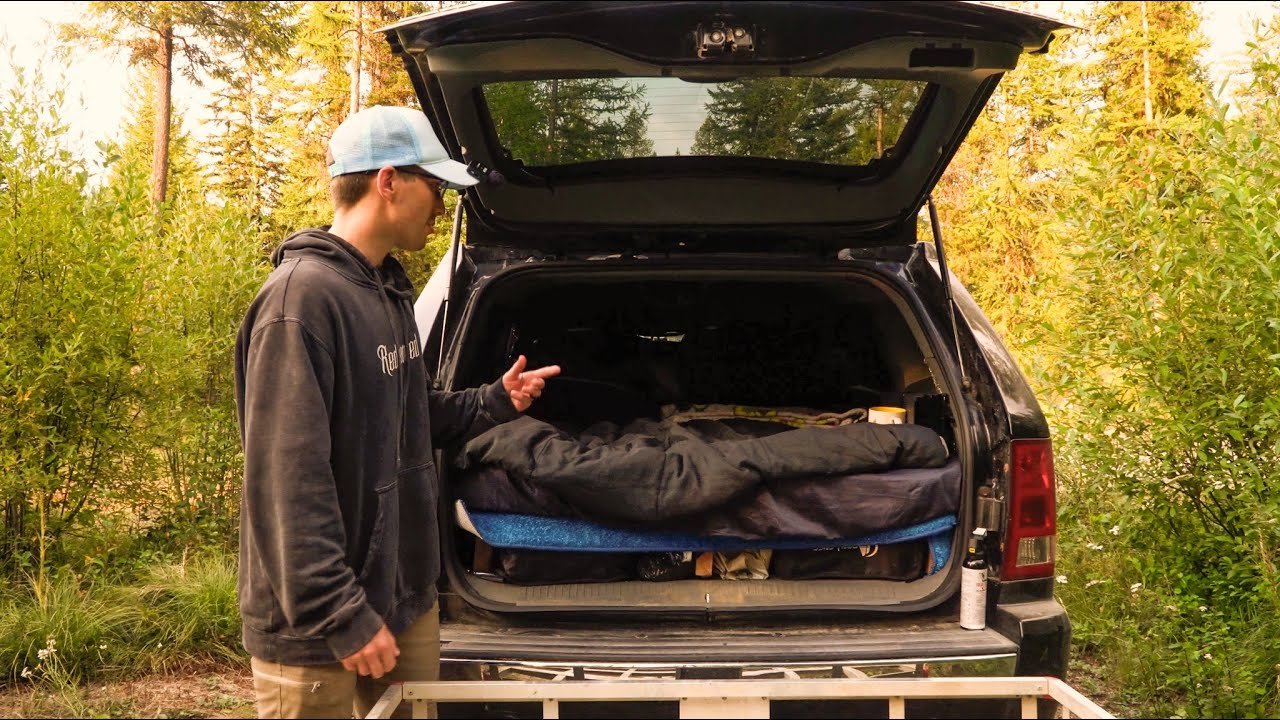 Simple and Cheap Car Camping Set Up | Jeep Grand Cherokee