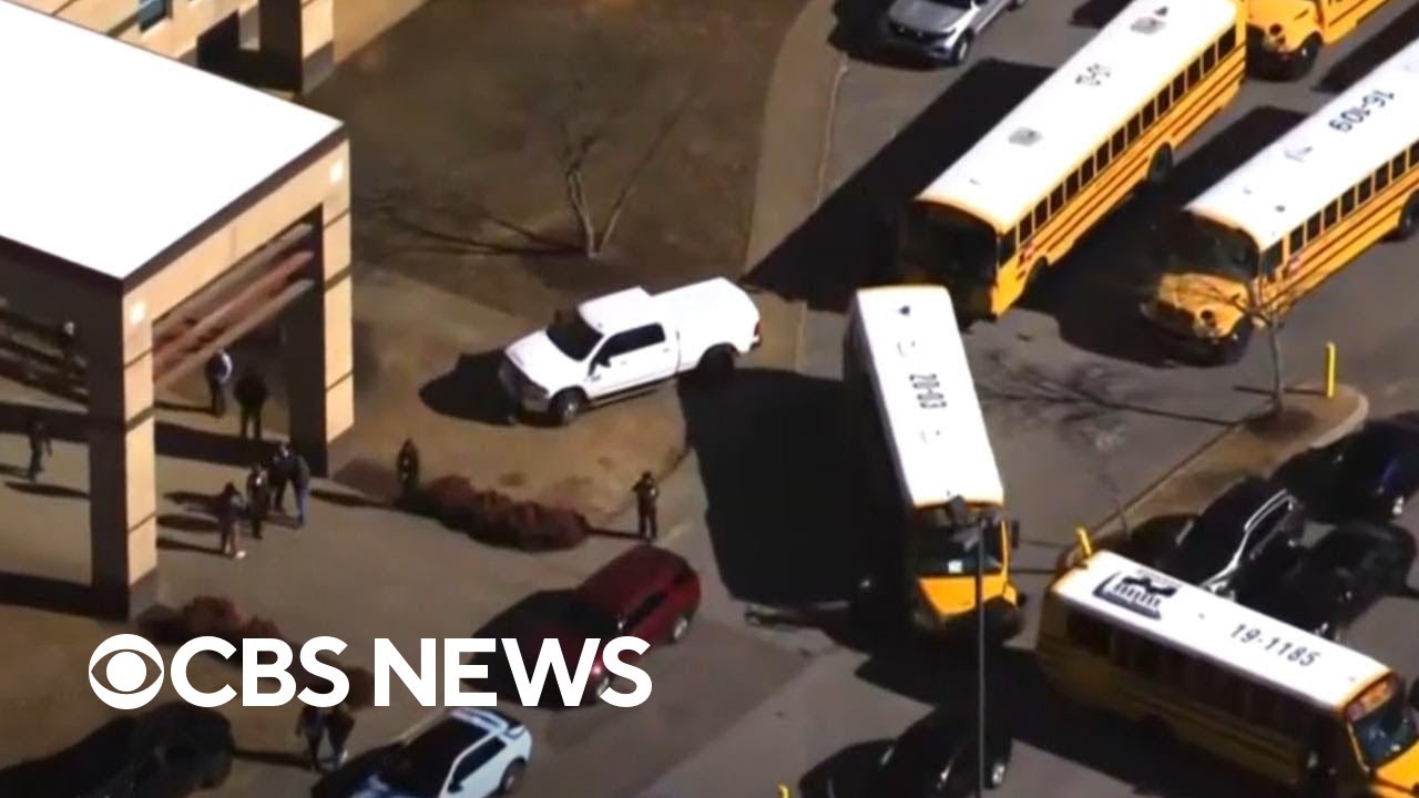 School shooting in Tennessee, at least 2 students shot, police say