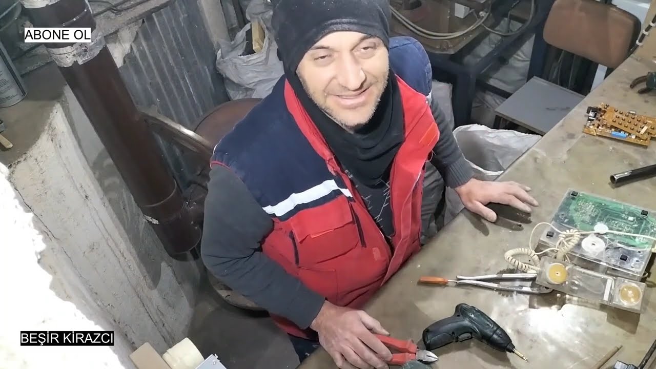 AMELİYATIMDAN SONRA İLK VİDEO ÇEKİŞİM EV BURO TELEFONLARI SÖKÜYORUM VE MUHABBET ETMEK UZUN VİDEO