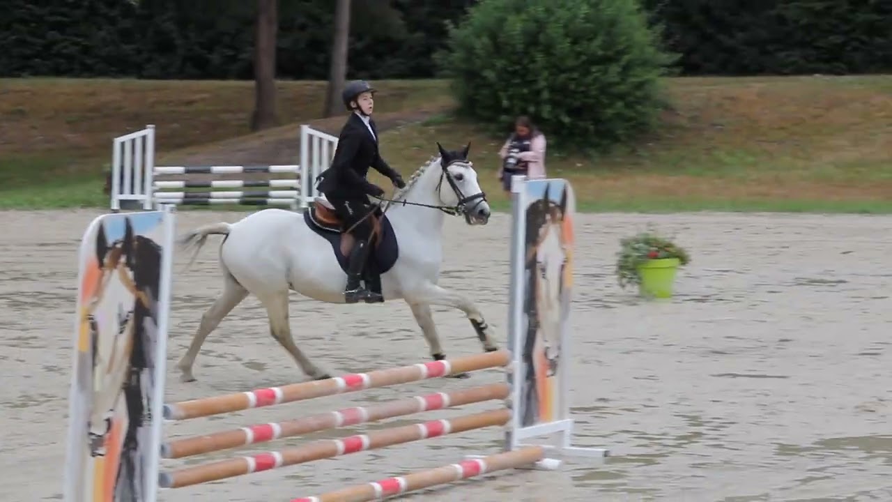 Lamotte 2025 Hunter P1 Clara 03