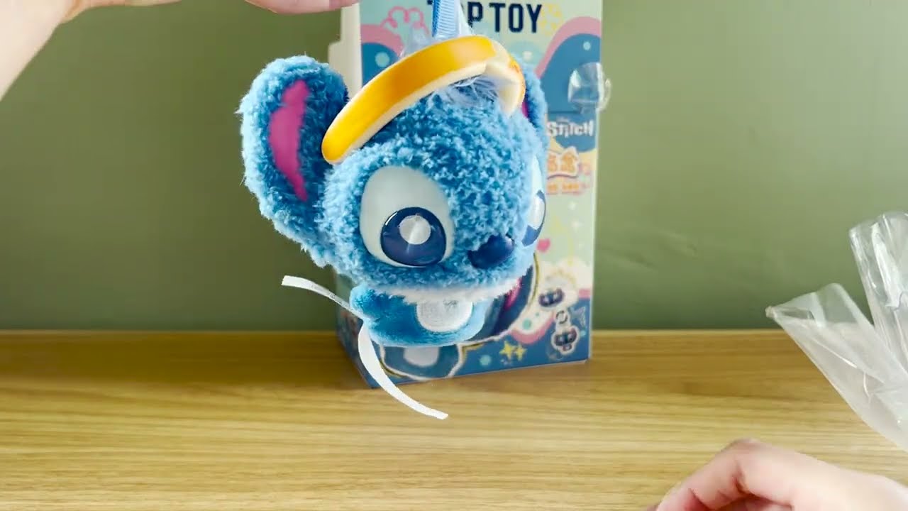 unboxing two blind boxes - quiet video