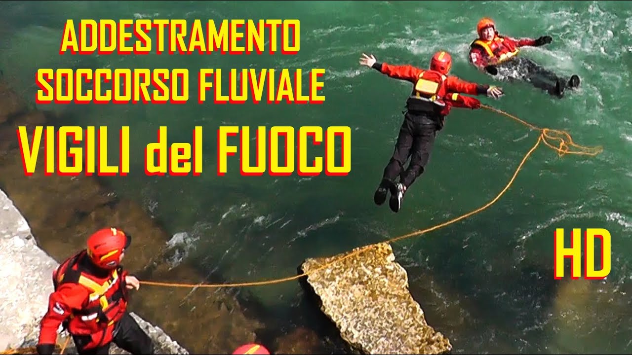 Addestramento soccorso fluviale vigili del fuoco di Venezia, nel campo gara di canoa a Valstagna