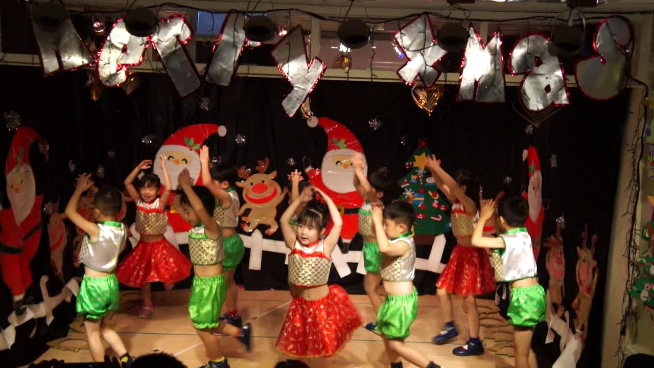 7 I'm the Happiest Christmas Tree