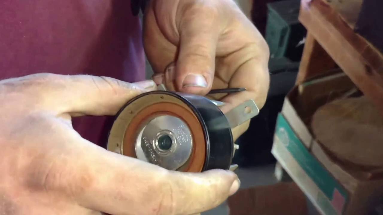 2012 Ford Fiesta Timing Belt Replacement Pt1
