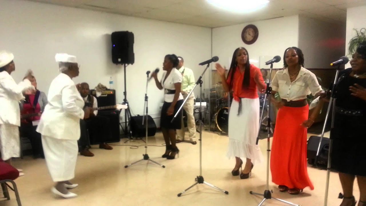 CLM praise team 
