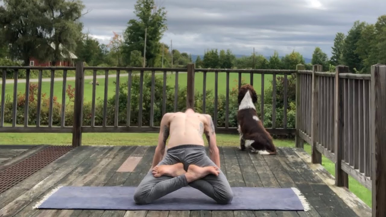 Seated Sequence w/ Spinal Movements