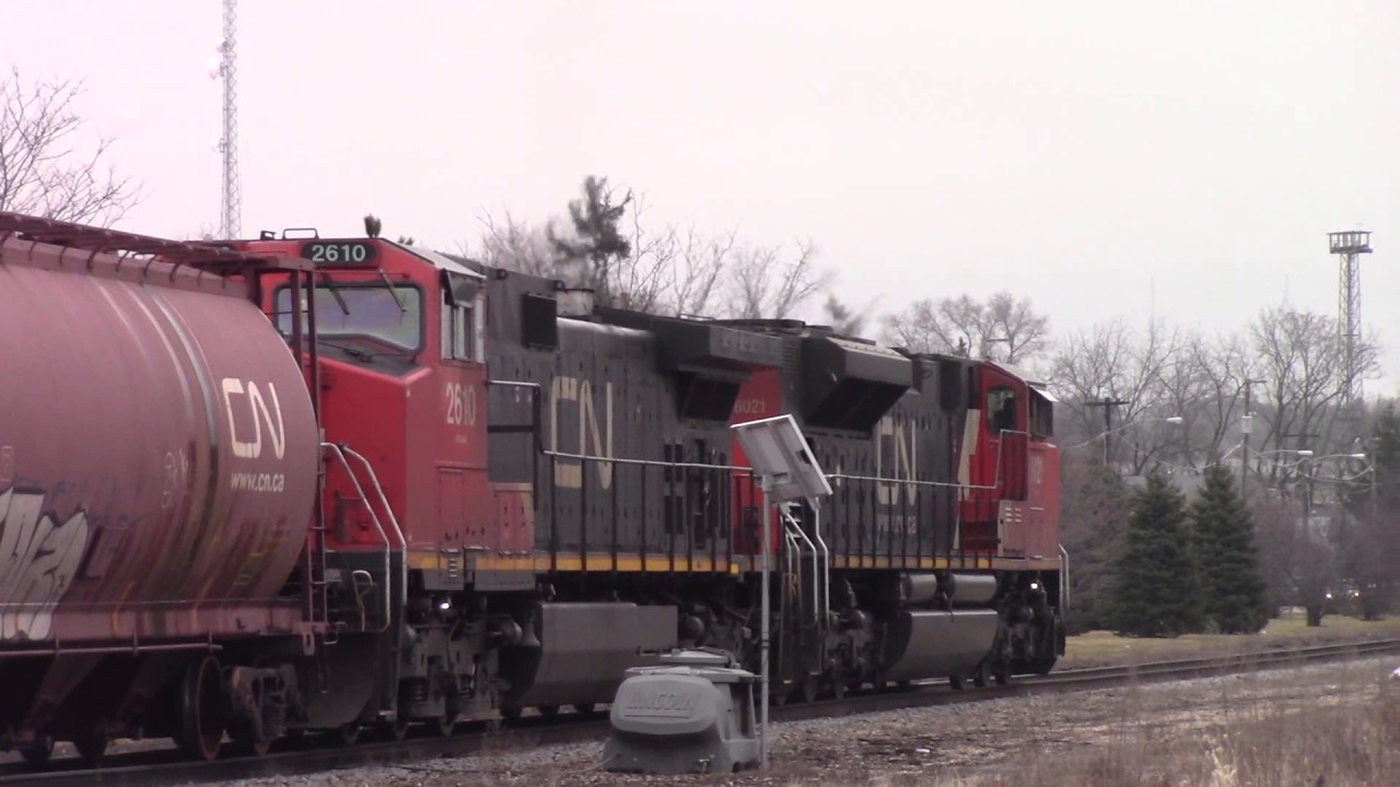 CN 8021 East on H-Yard Connector Joliet, IL 2/7/17
