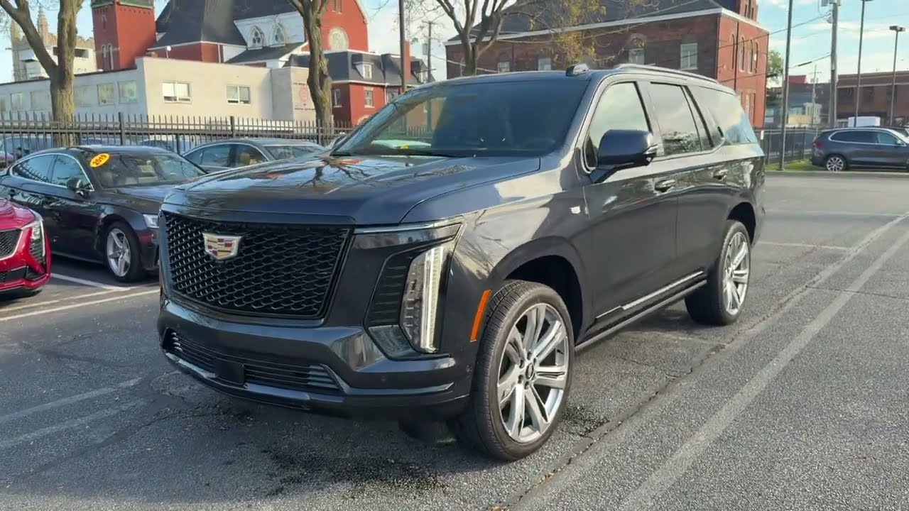 *ПОСЛЕДНЯЯ ДЕМОНСТРАЦИЯ* 2025 Sport Escalade SWB &mdash; Galactic Grey/Jet Black