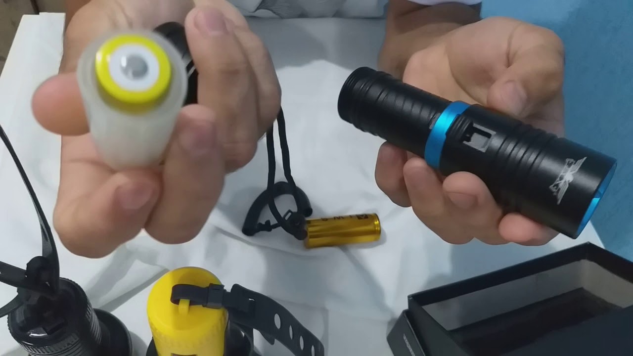lanterna led recarregável JY-8856. lanterna led thor da fun dive.  lanterna incandescente  thoshiba