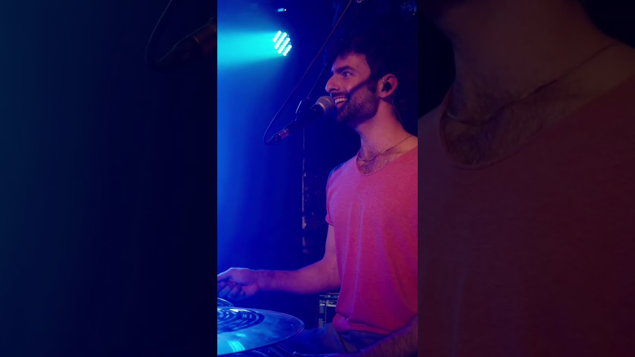 צומת 7 - סיפור דירת החדר לייב לבונטין 7 \\ Tzomet 7 - Sipur Dirat Haheder Live from Levontin 7