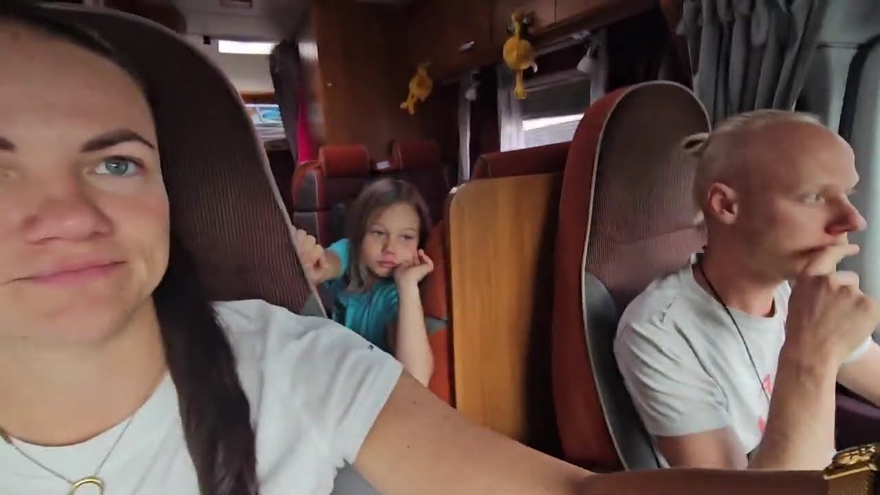 Matkabussiga Tallinn--Rammstein_2 - Lõputu Poola