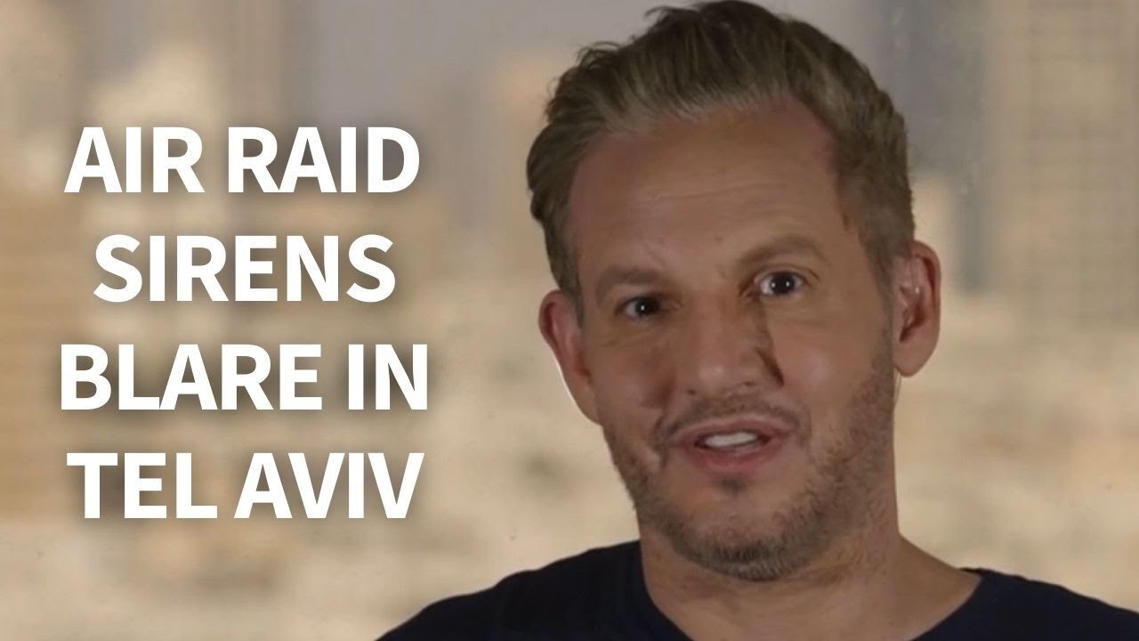 Jason Bellini ends live report as air raid sirens sound in Tel Aviv