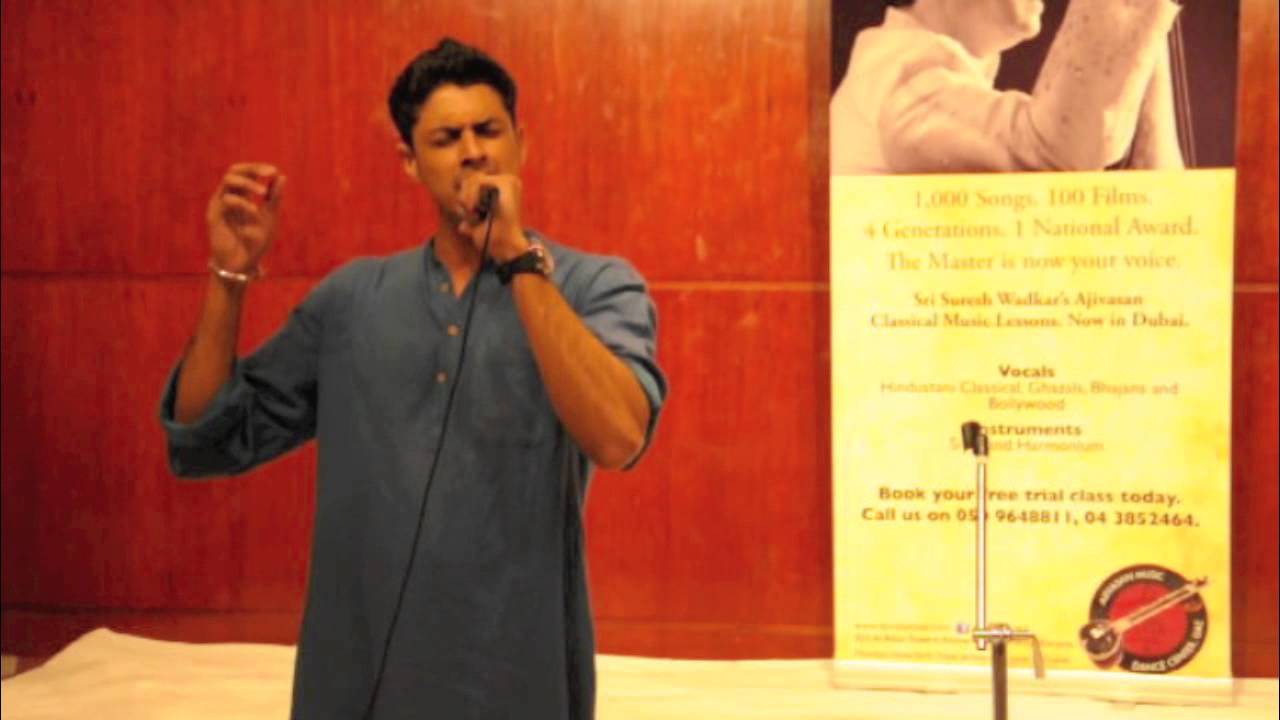 Ajivasan UAE - Ajinkya sings Mitwa at Ajivasan event