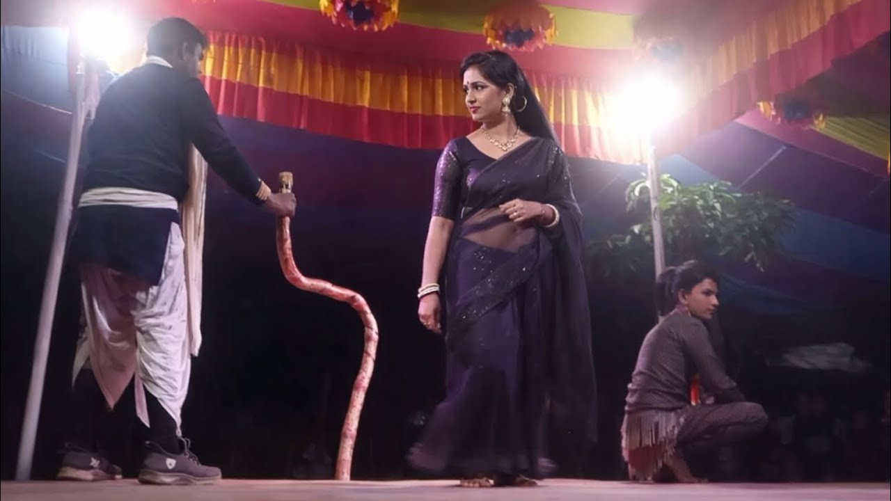 বেহুলার গানে দাদা অর্যুনের অসাধারণ অভিনয় । দীপগন্ঞ্জোর বেহুলা দল, বদলগাছী,নওগাঁ। 