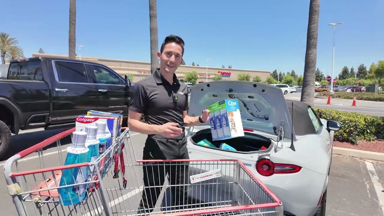 2025 Mazda Miata Practicality Review | Easy to Park + Surprising Trunk Space!