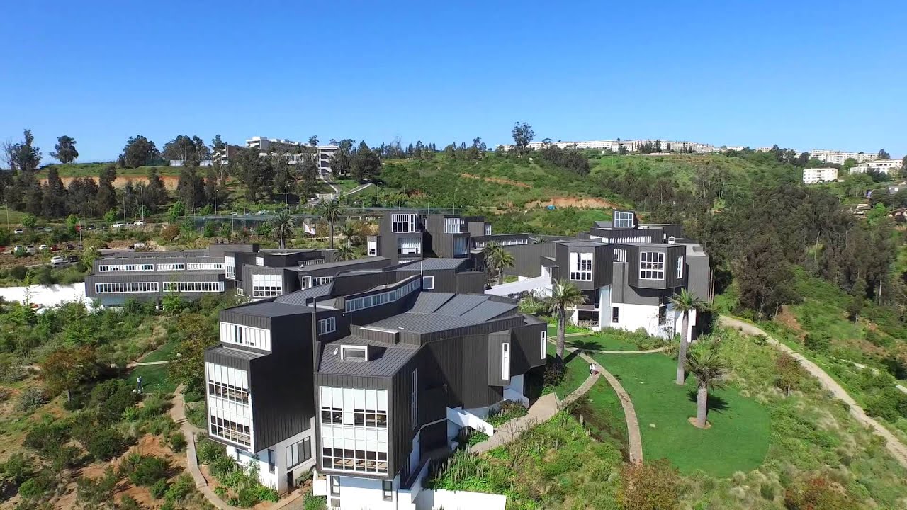 Conoce el Campus Viña del Mar de la Universidad Adolfo Ibáñez