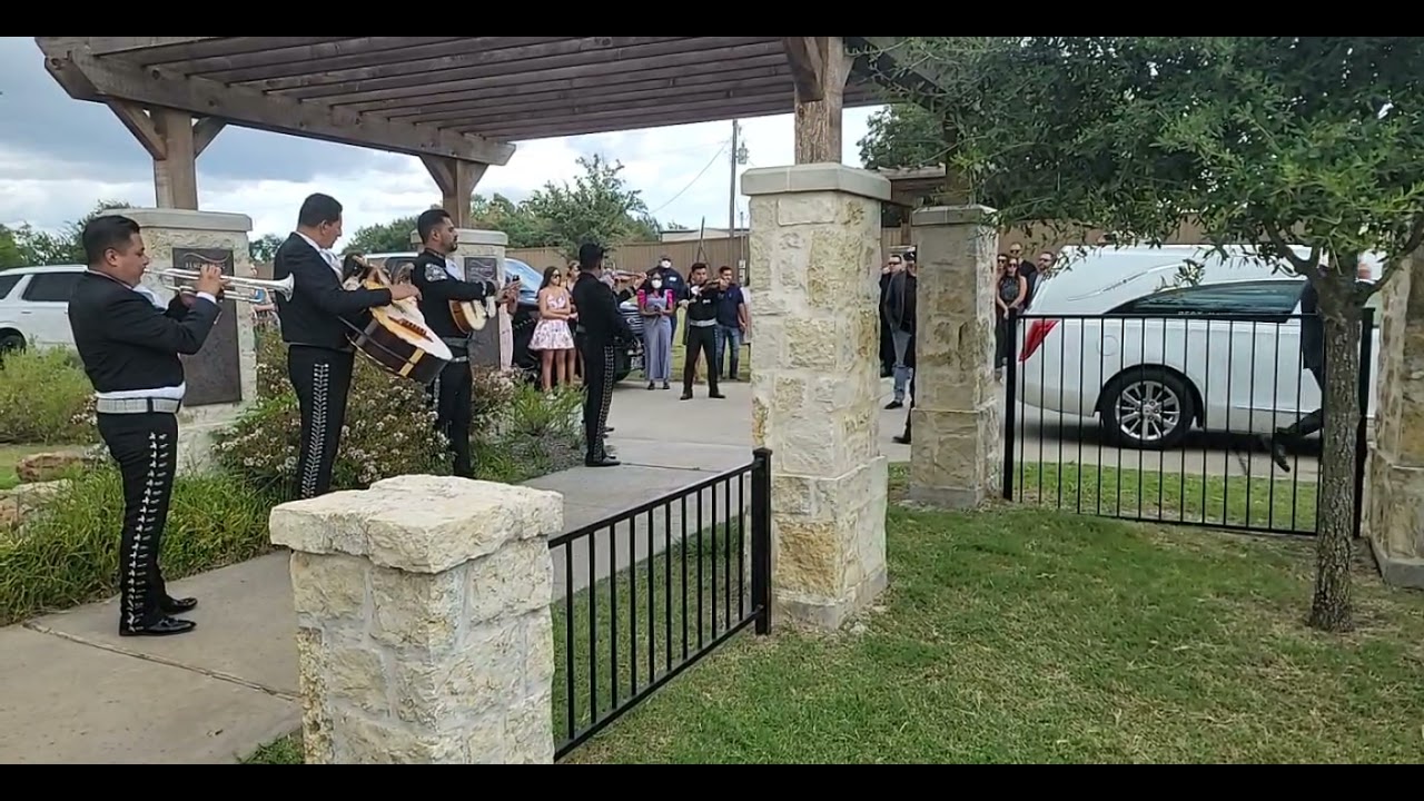 Amor eterno / #Funerales / #MariachiAsiEsMexico / 214-414-8169