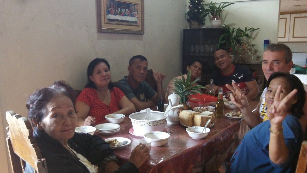 FUNNY FAMILY , GET TOGETHER every Sunday is our family day.late upload Chinese New yr.Feb..