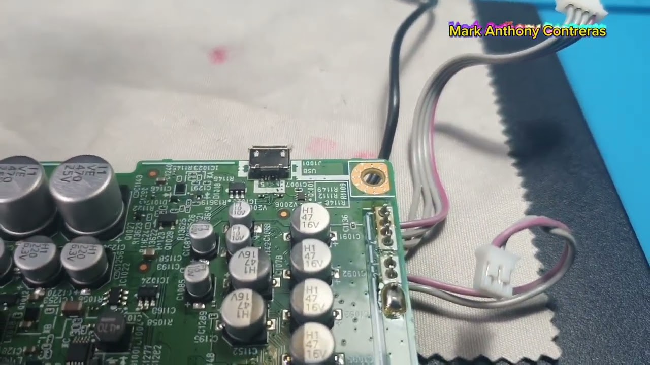 ZOOM LiveTrak L-8" |  NO POWER | REPAIR | Fix.