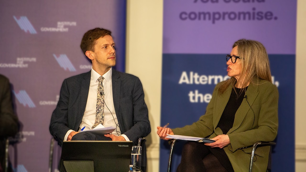 How should ministers decide the size and shape of new unitary authorities?