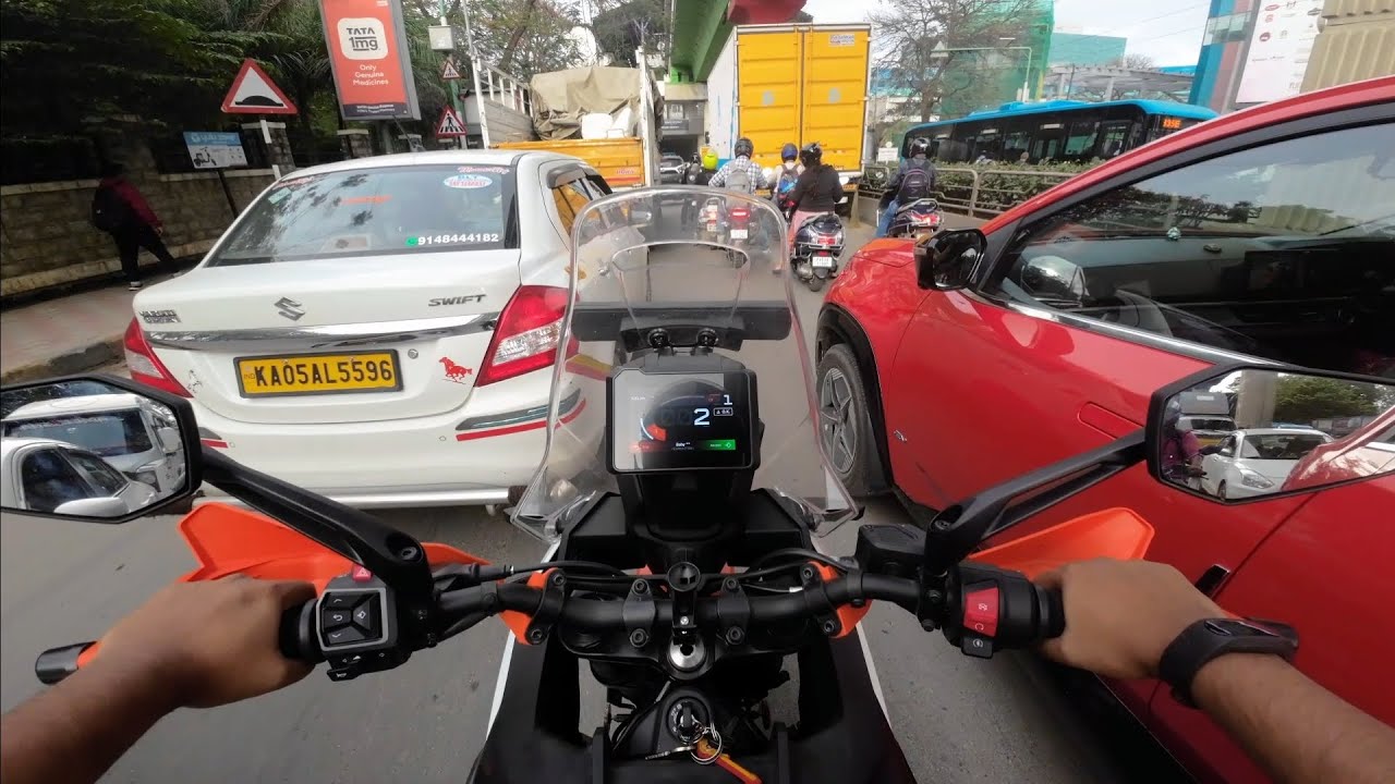 Bengaluru City traffic ride - KTM adventure 390x - post first service - updates & issues