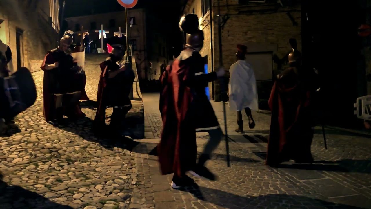 Via Crucis a Carassai (ap)