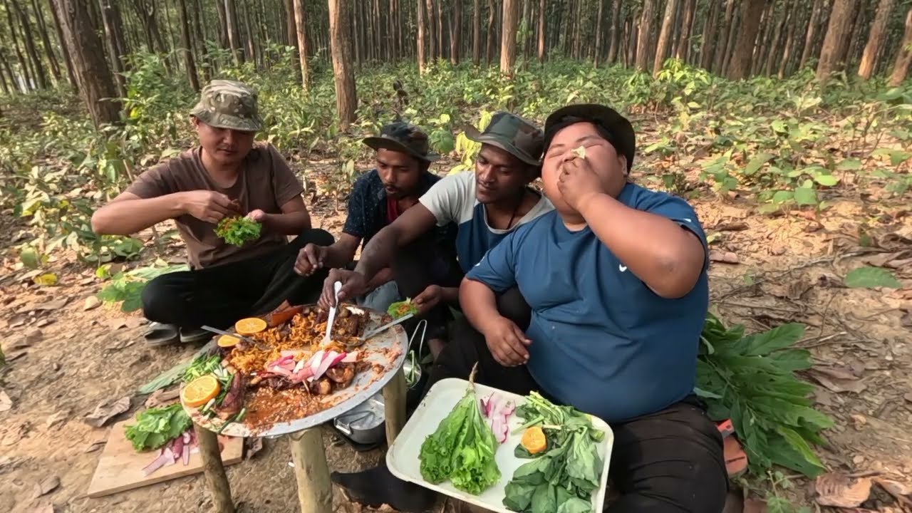  Pork lover jungle cooking ex Romeo team( सँग बसेर)' babal khayo 🥰