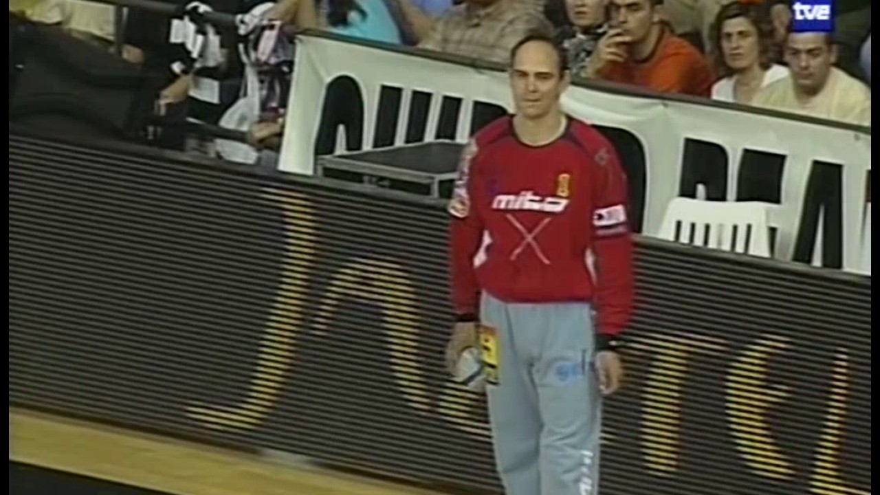 Liga de Campeones 2004/05 - Ciudad Real vs Barcelona - Final-IDA (Ciudad Real)