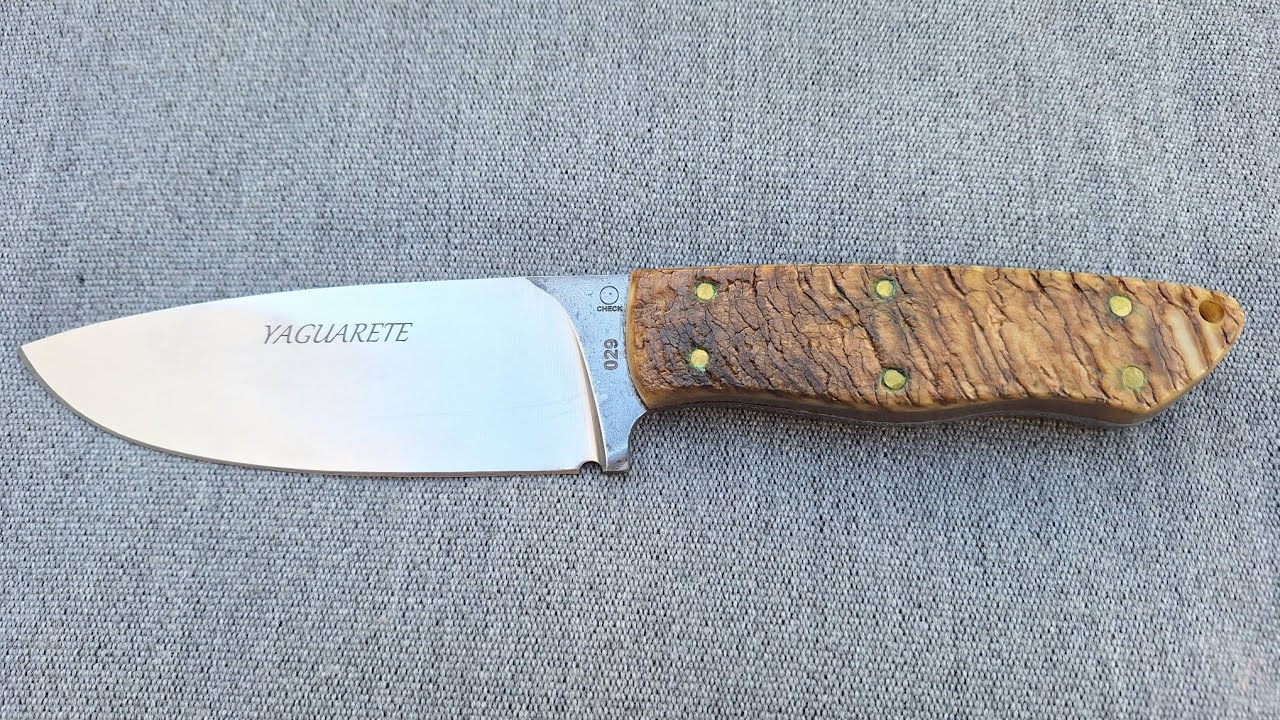 Cuchillo Yarara YAGUARETE n° 29 cachas asta de carnero de la India. Inox.EDICION LIMITADA. Ind. Arg.