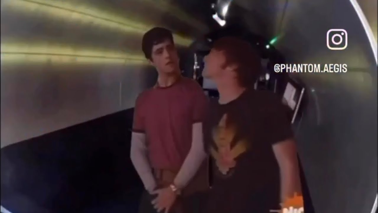 Drake and josh in titanic submarine meme