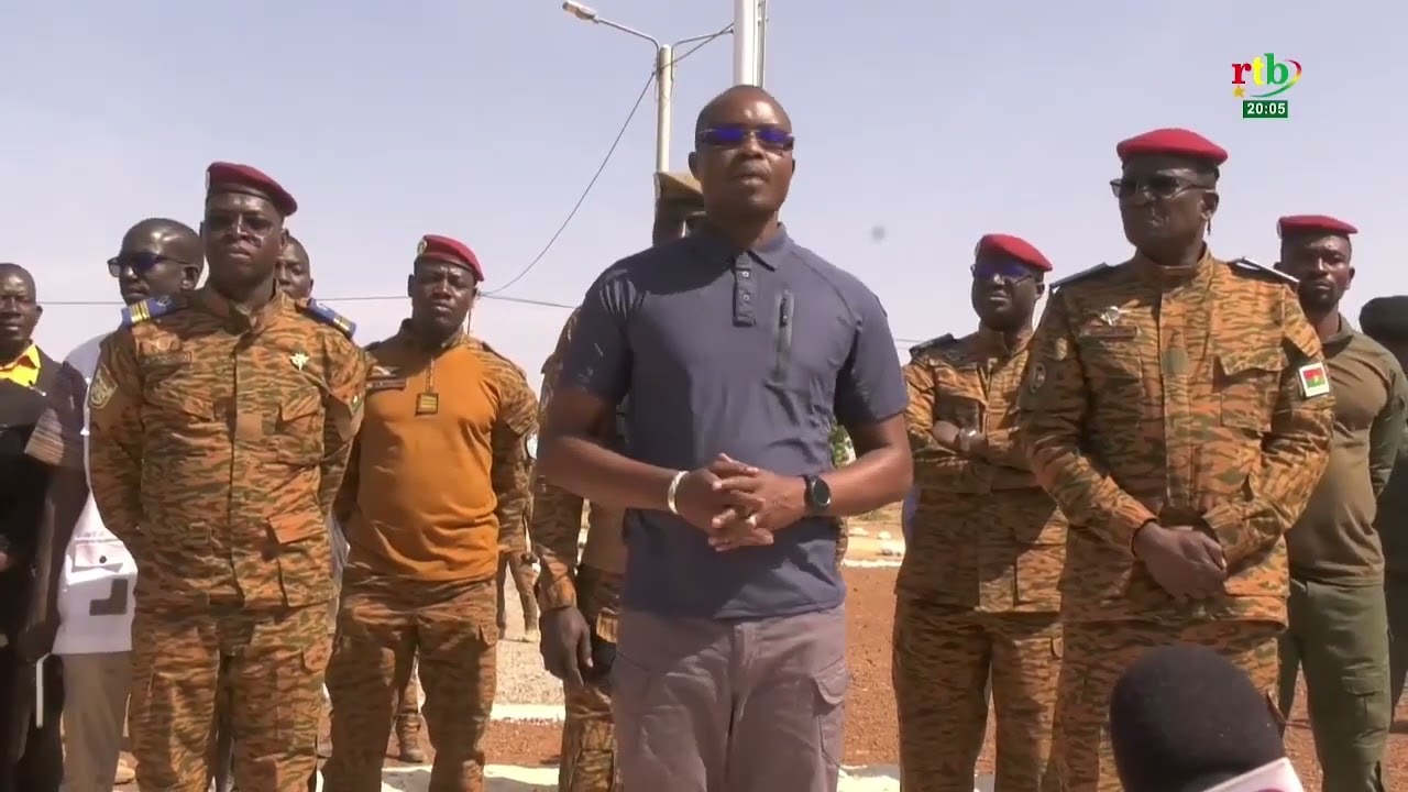 Reconquête du territoire: le premier ministre en immersion au carré d’armes des VDP à Ouaga 2000