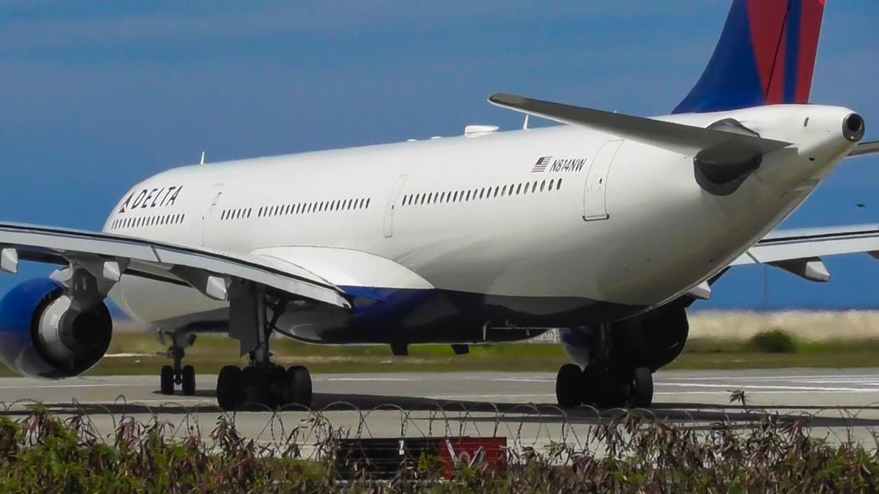 Delta Airlines A333 & More | Plane Spotting at Montego Bay Sangster Int'l Airport | [MBJ/MKJS]
