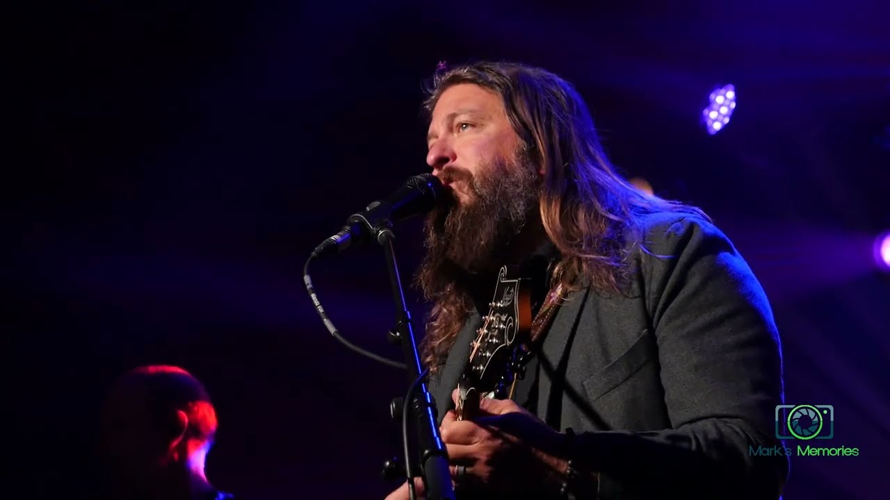 Greensky Bluegrass | 2022-11-03 | Forget Everything