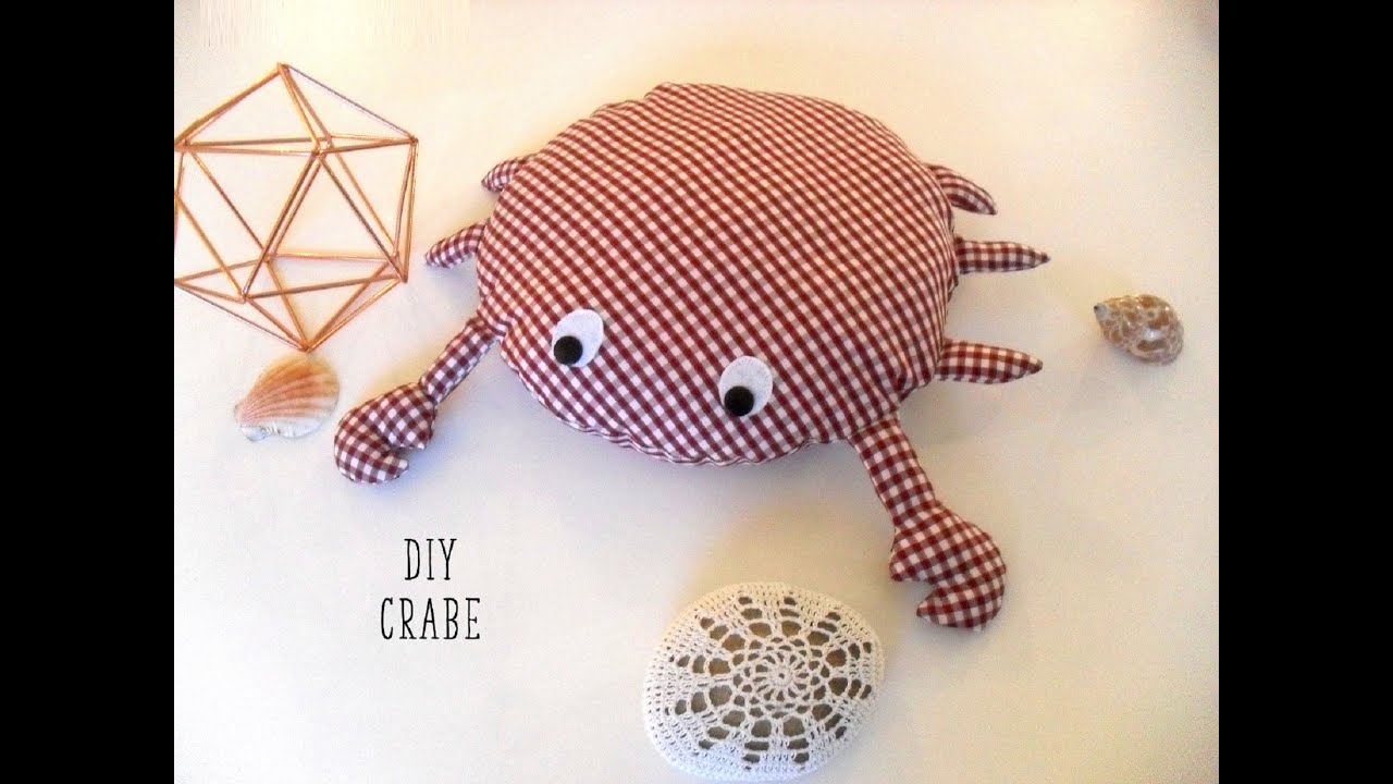 Coudre un doudou crabe
