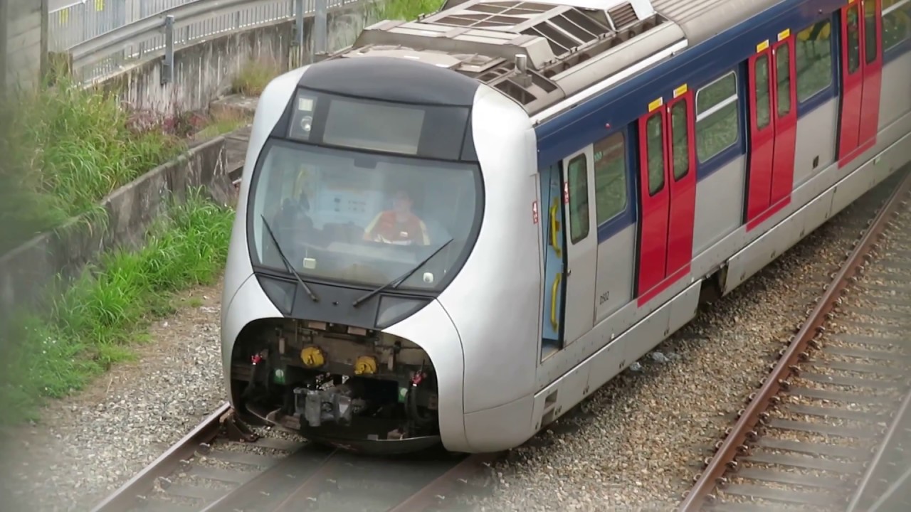 【反向在即】港鐵 IKK-Train DPM501/P212/D502 於八鄉車廠內由工程機車推動至無電區域