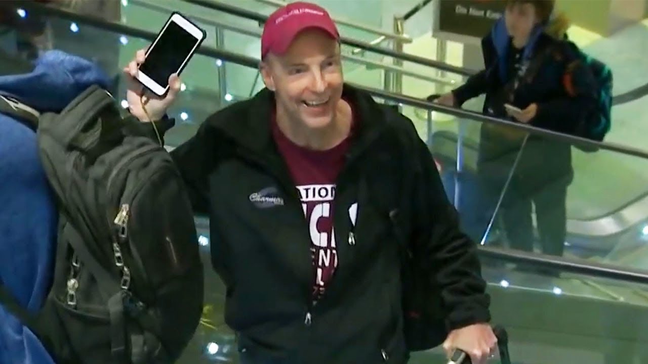 How Cruise Ship Comedian Got Home Amid Coronavirus Scare