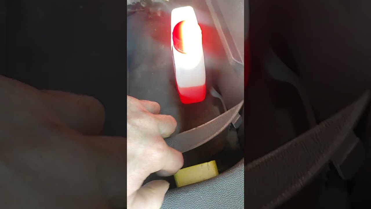 Опель корса купе (Opel Corsa) не работает центральный замок,боковая дверь , лючок, крышка багажника